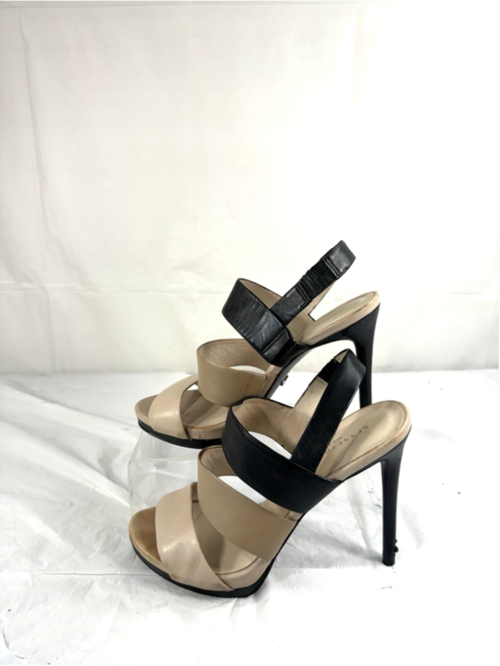 Kenneth Cole Leather Strappy Heels Nikki Clay and Black Size 6 Med. - Picture 3 of 14